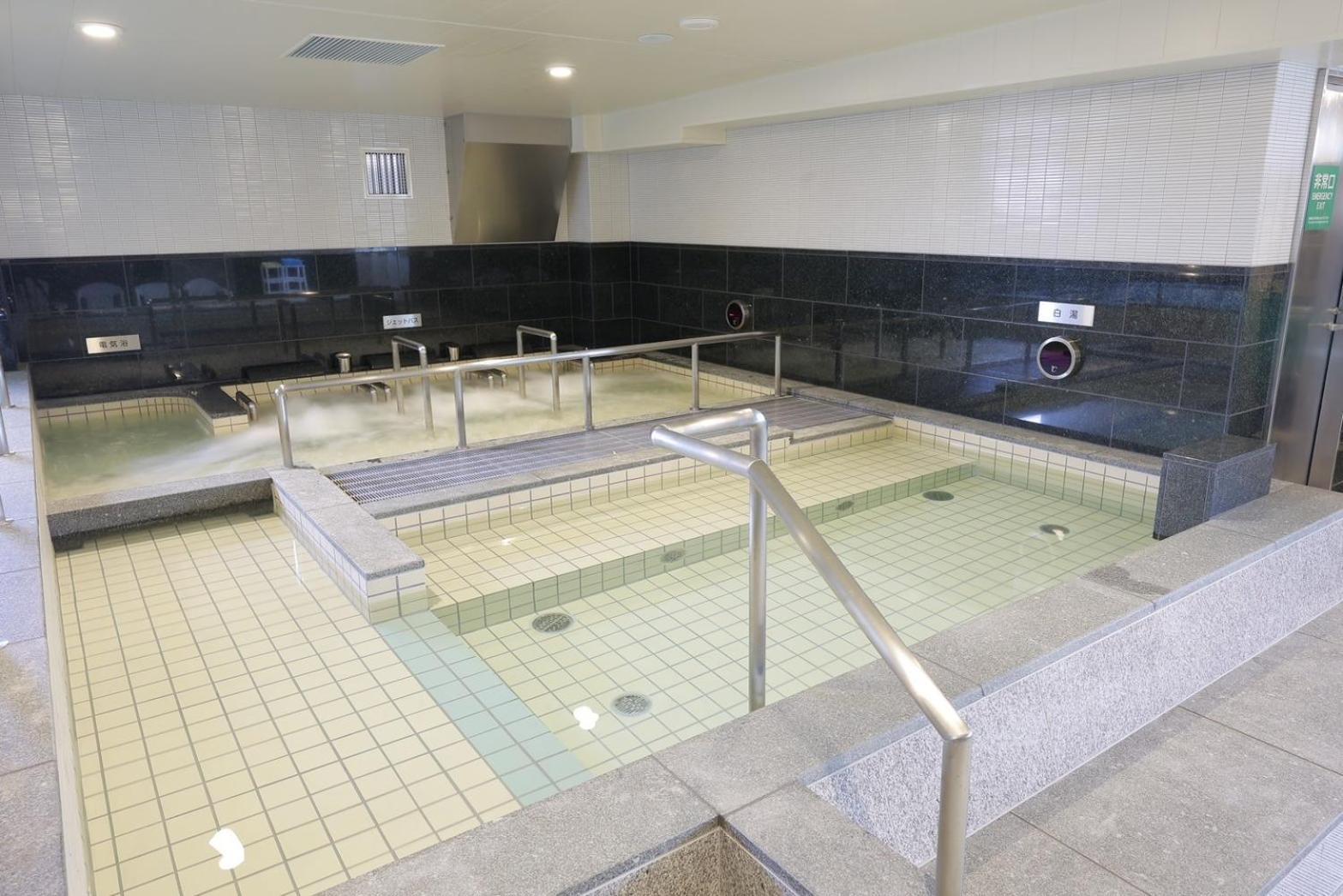 Sauna & Capsule Hotel Rumor Plaza Kyoto Buitenkant foto