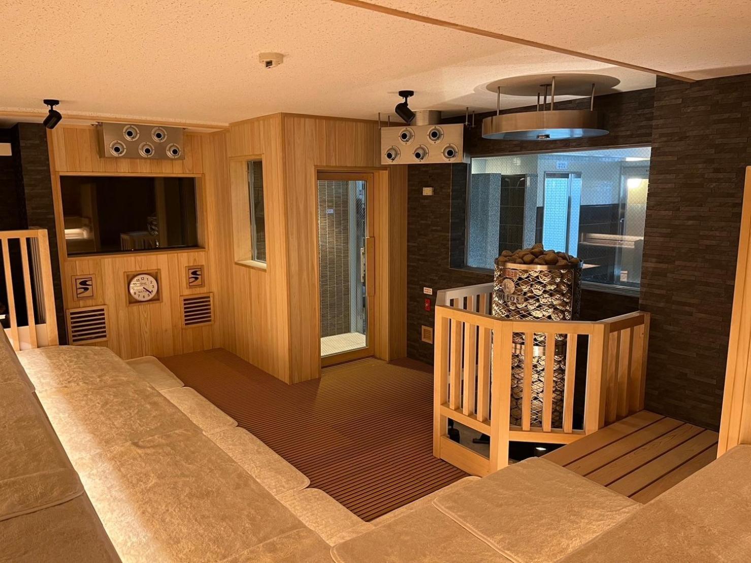 Sauna & Capsule Hotel Rumor Plaza Kyoto Buitenkant foto