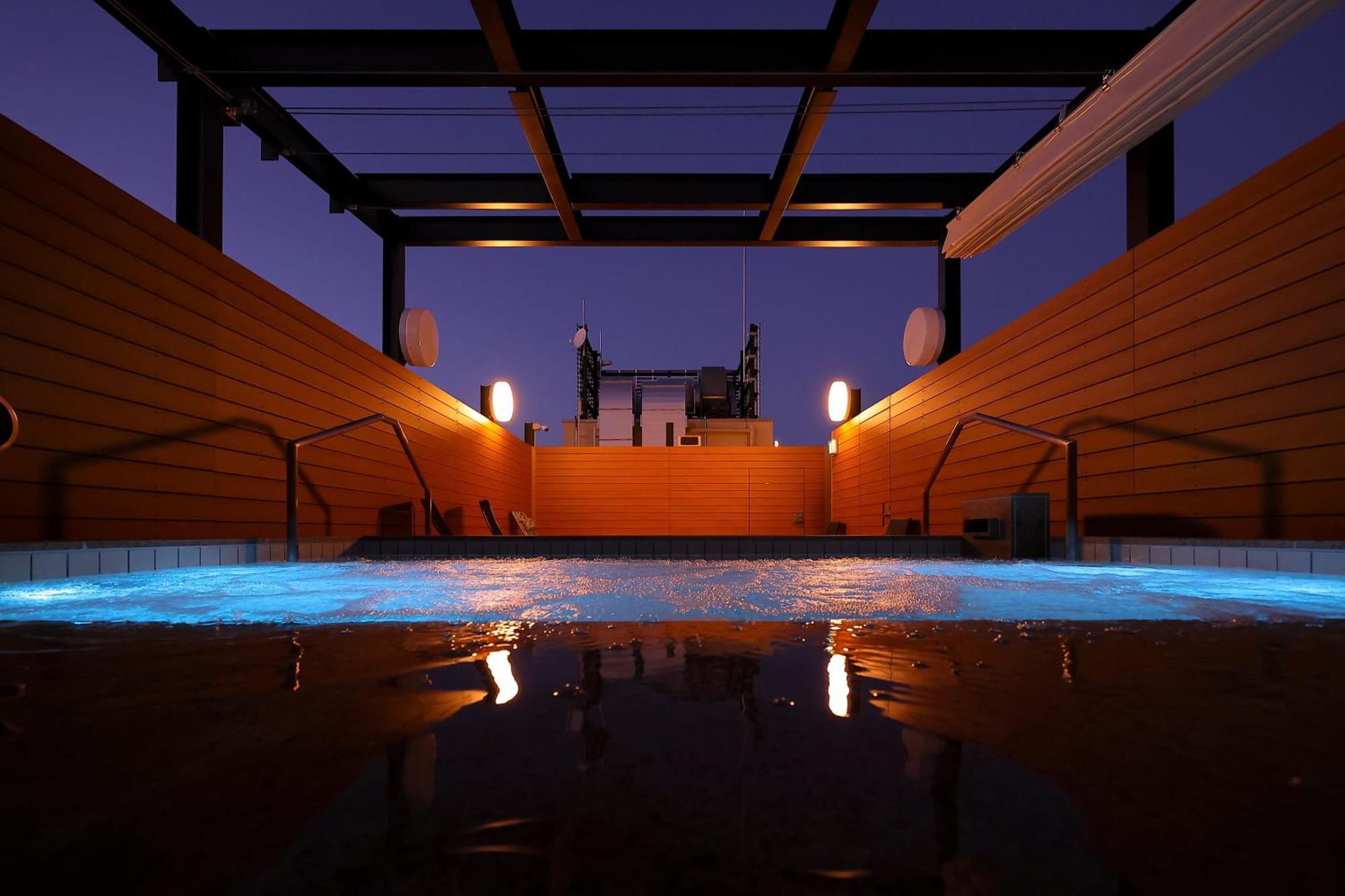 Sauna & Capsule Hotel Rumor Plaza Kyoto Buitenkant foto