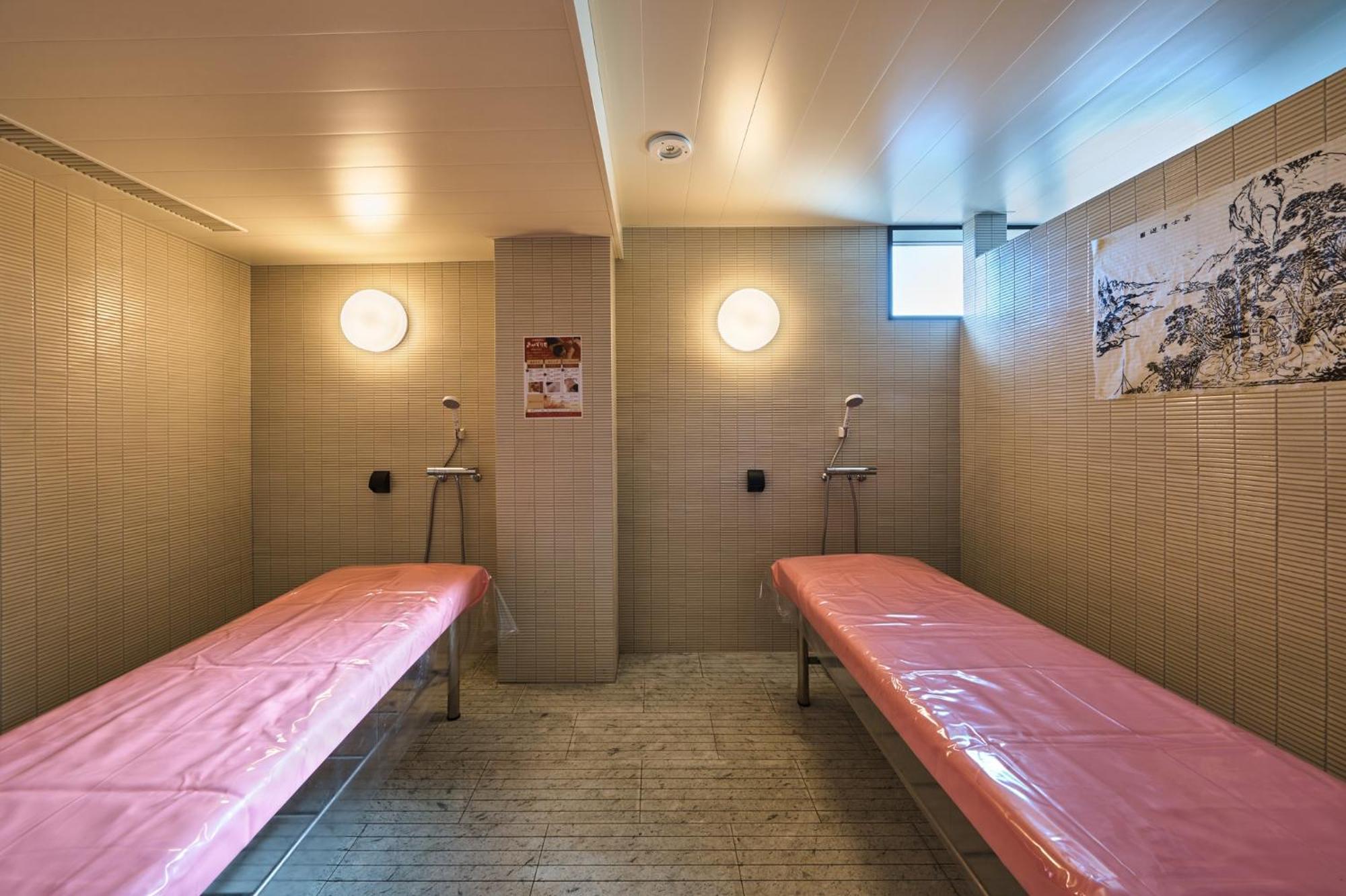 Sauna & Capsule Hotel Rumor Plaza Kyoto Buitenkant foto