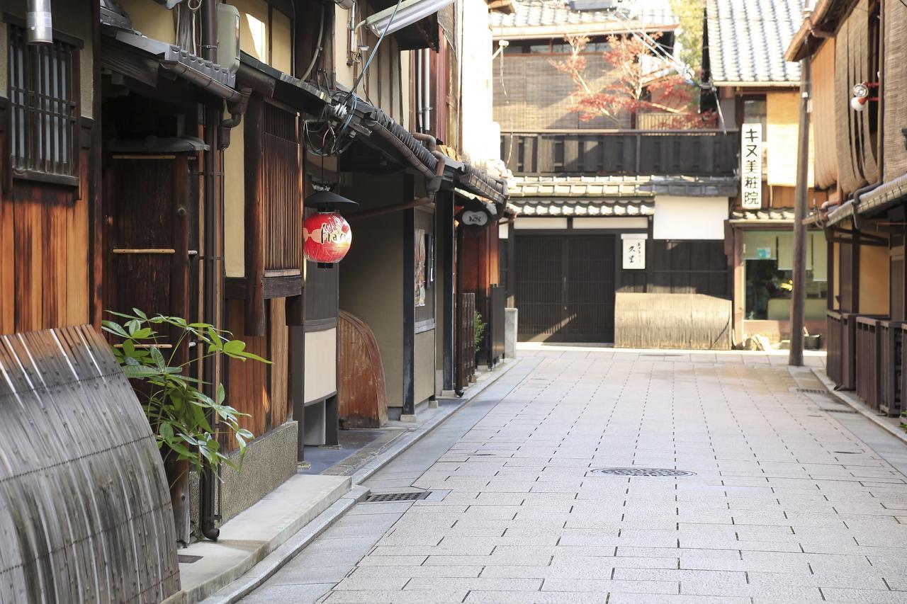 Sauna & Capsule Hotel Rumor Plaza Kyoto Buitenkant foto